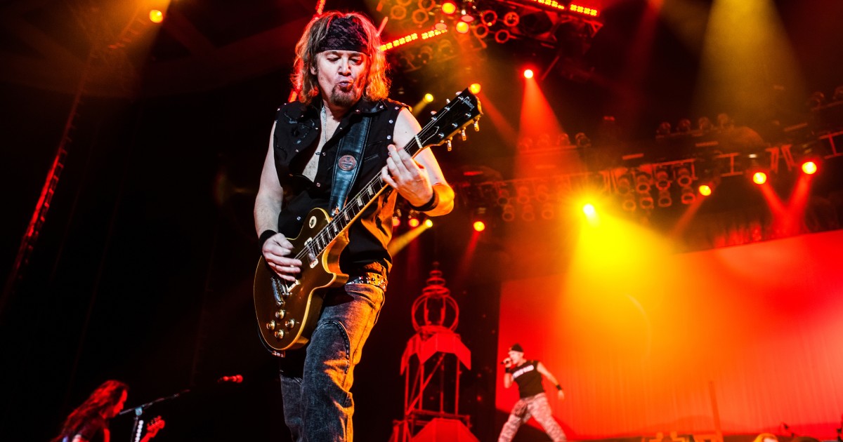 What Is Adrian Smith’s Favorite Iron Maiden Song?