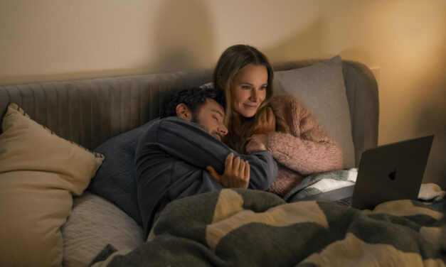 First Look at Season 2 of Netflix’s Hit Comedy Nobody Wants This