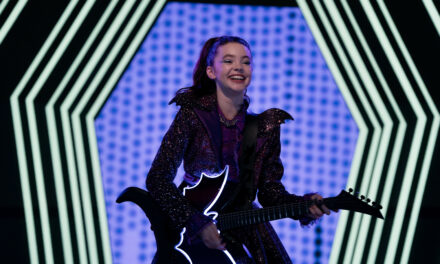 Disney Channel Reveals First Look at Vampirina: Teenage Vampire