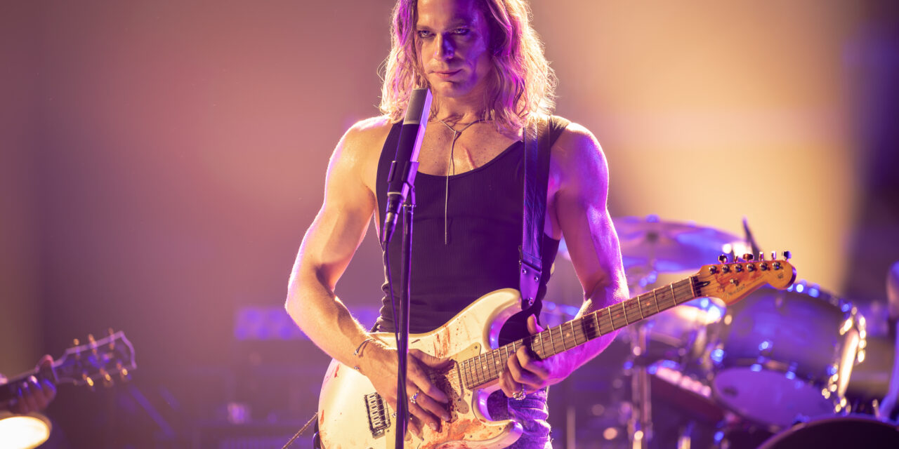 The Vampire Lestat Clip Reveals Lestat’s Hilarious Reaction to Interview with the Vampire’s Release