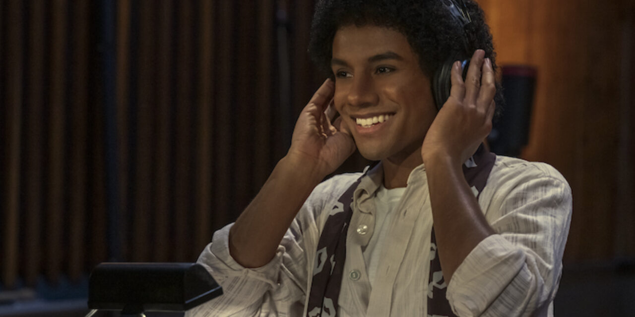 Michael Reveals Behind-the-Scenes Footage & Interviews